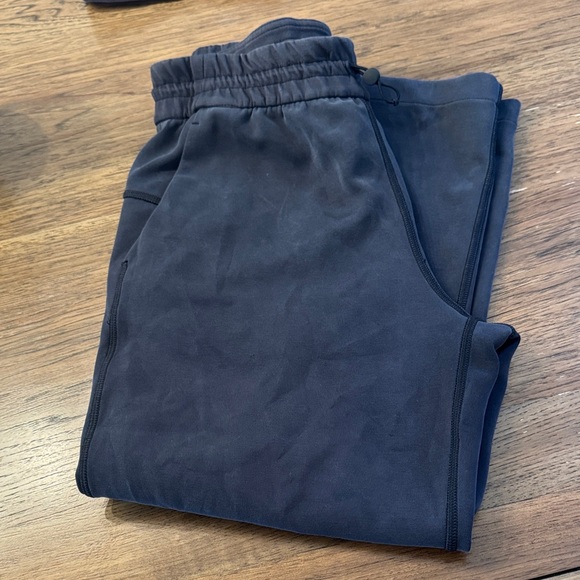 lululemon athletica dark gray Joggers - Picture 1 of 5